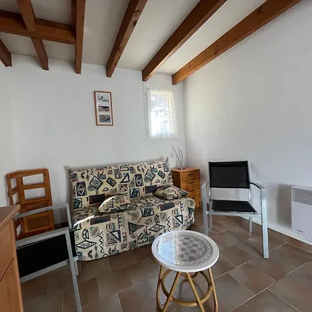 Holiday home Les Emeraudes N°4